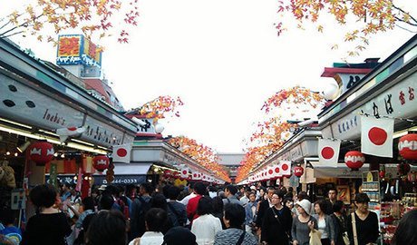 Ueno Market.  My last day in Japan. I stopped by to pick up souvenirs. Ja mata ne, Nihon ;) 